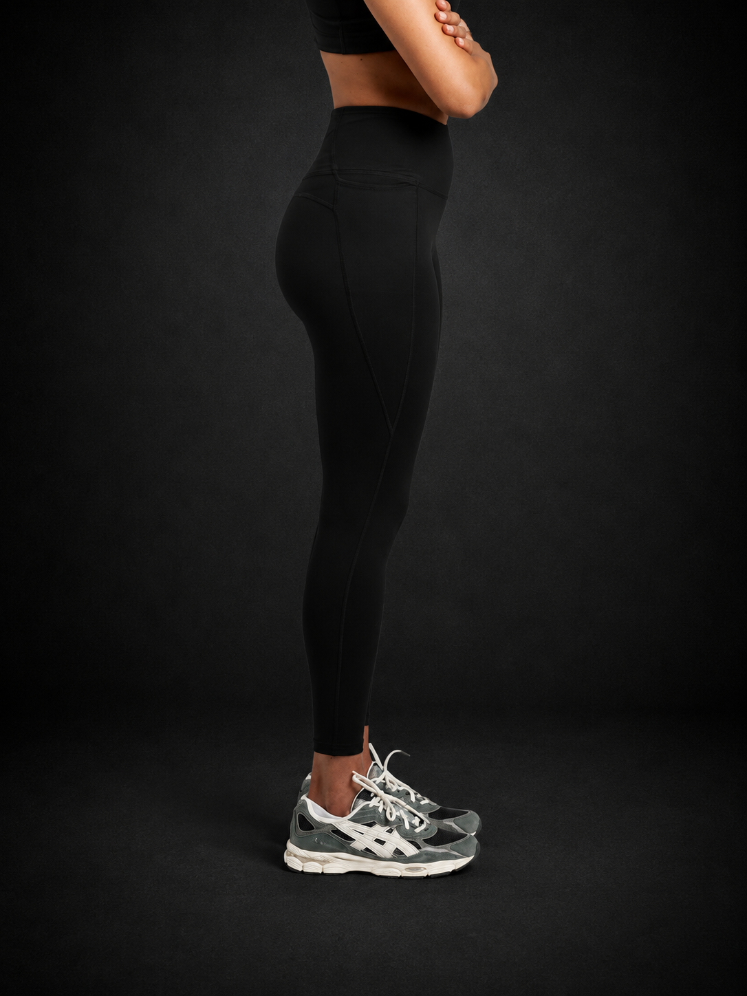 Contour Pocket Leggings